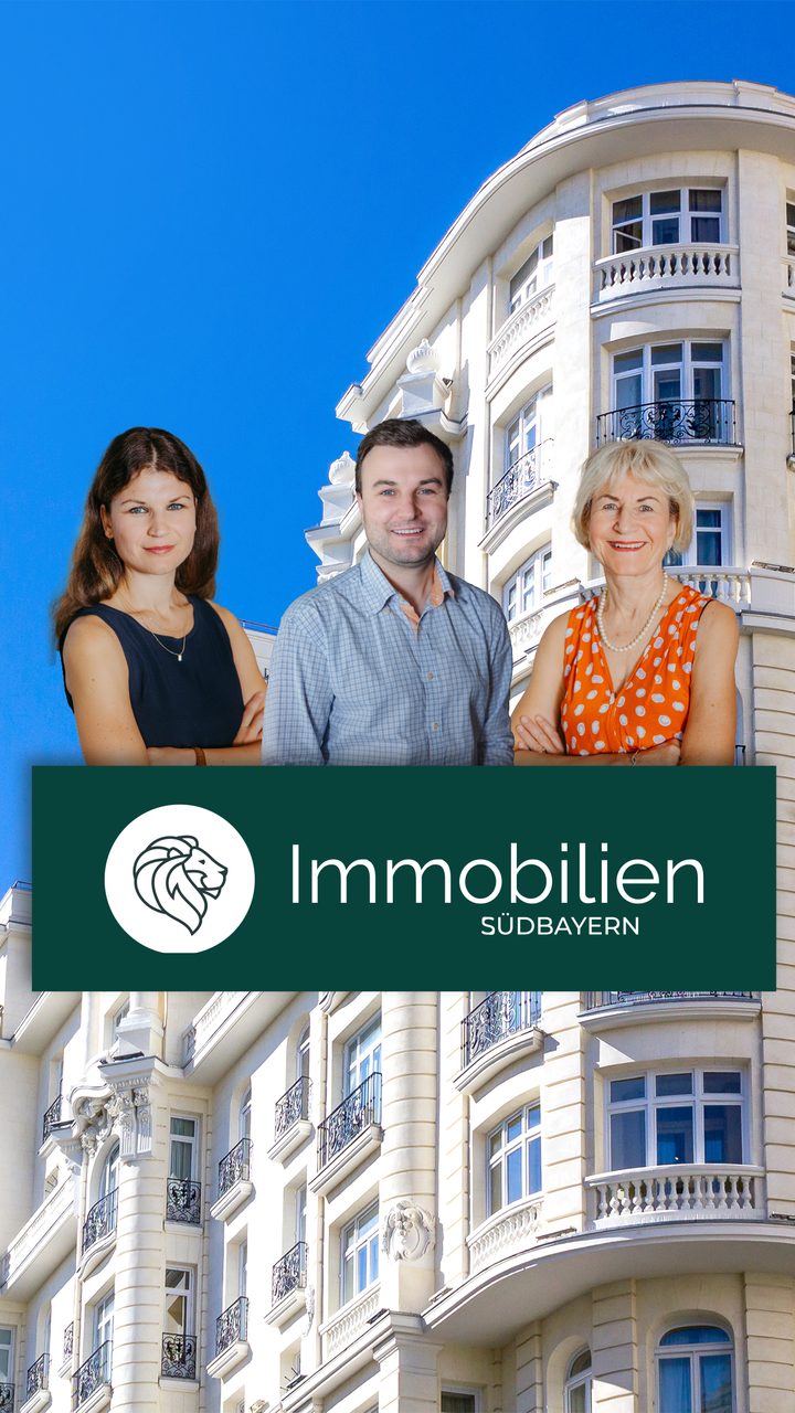 Anzeigenmotiv im Hochformat mit dem Team von Immobilien Südbayern